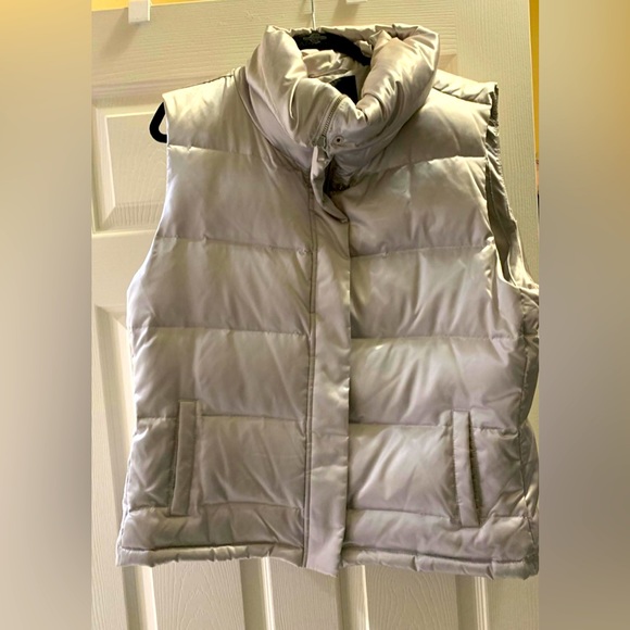 Talbots Silver Gray Puffer Vest Size XL - Picture 1 of 6